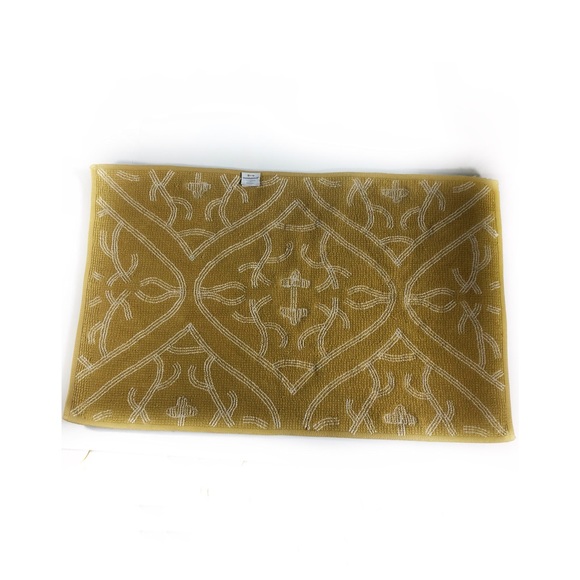 Gold Threshold Tufted Rug - Picture 6 of 8